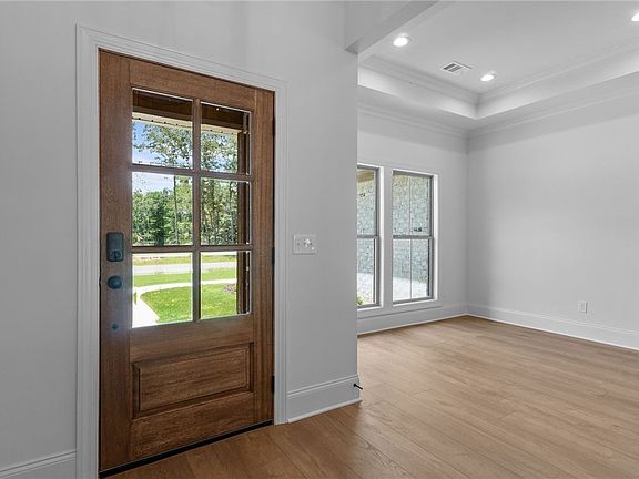 4th image of 19045 White Oak Loop
