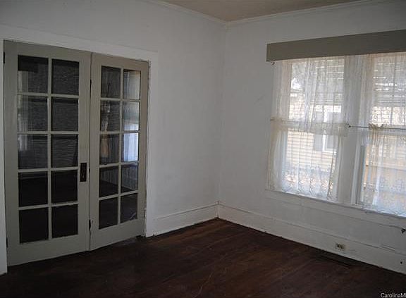 4th image of 508 Alexander St