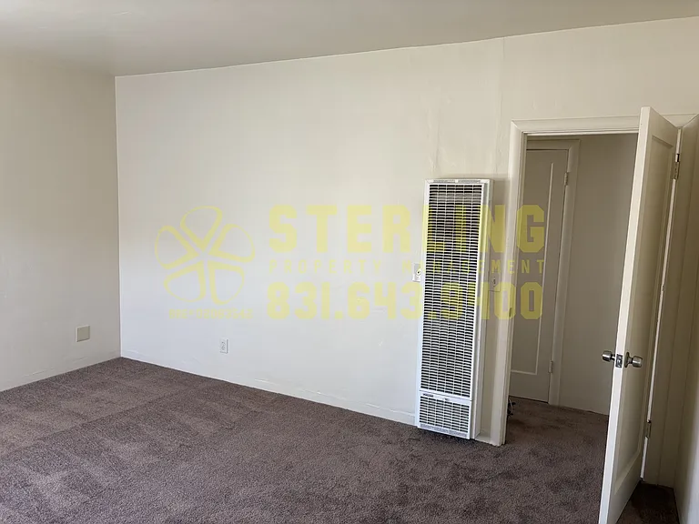 812 Park Avenue - Monterey — Photo 17