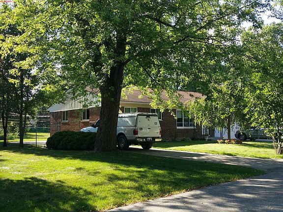 4th image of 2179 Beech Lane Dr