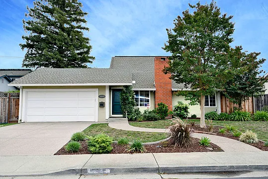 2846 Calais Dr photo 1