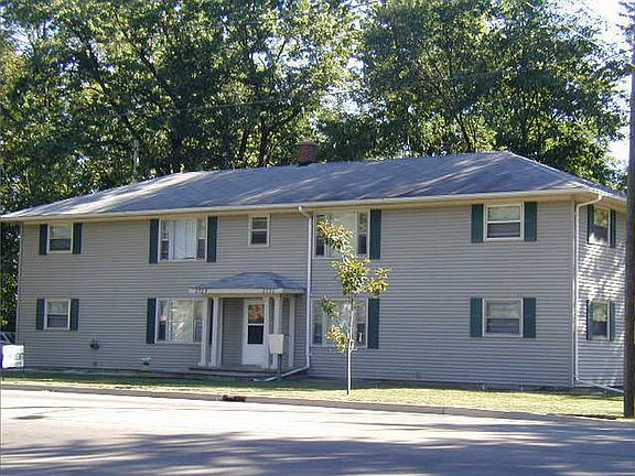 2nd image of 3729 Oakland Dr APT 4