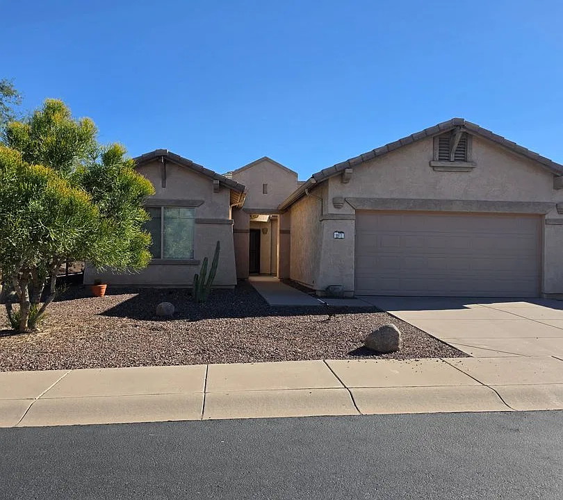 9911 E Prospector Dr