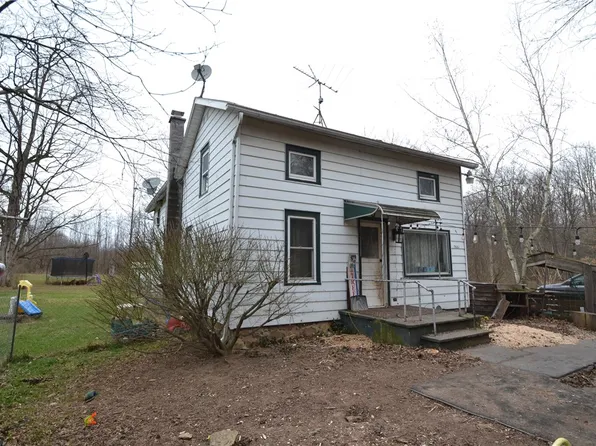 7661 McMullen Rd, Lyons, NY 14489