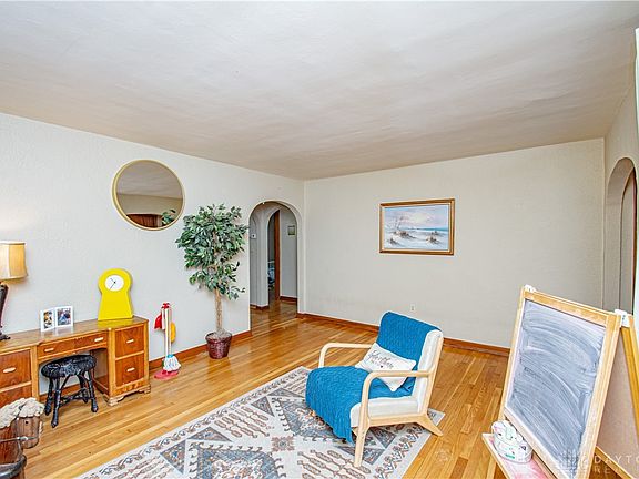 5th image of 1170 Ashland Ave