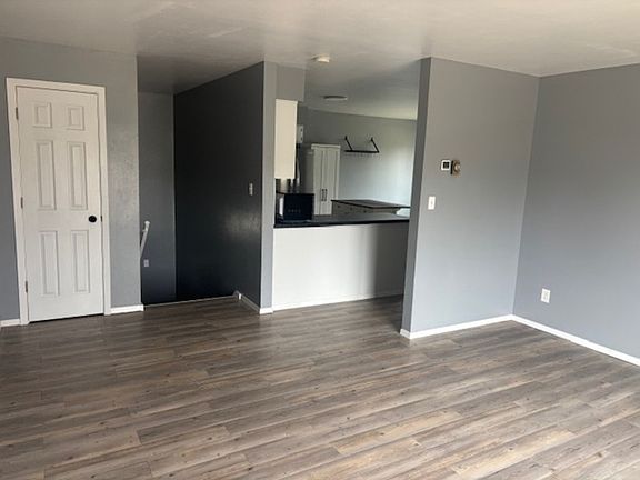 4th image of 508 N Cambridge Dr