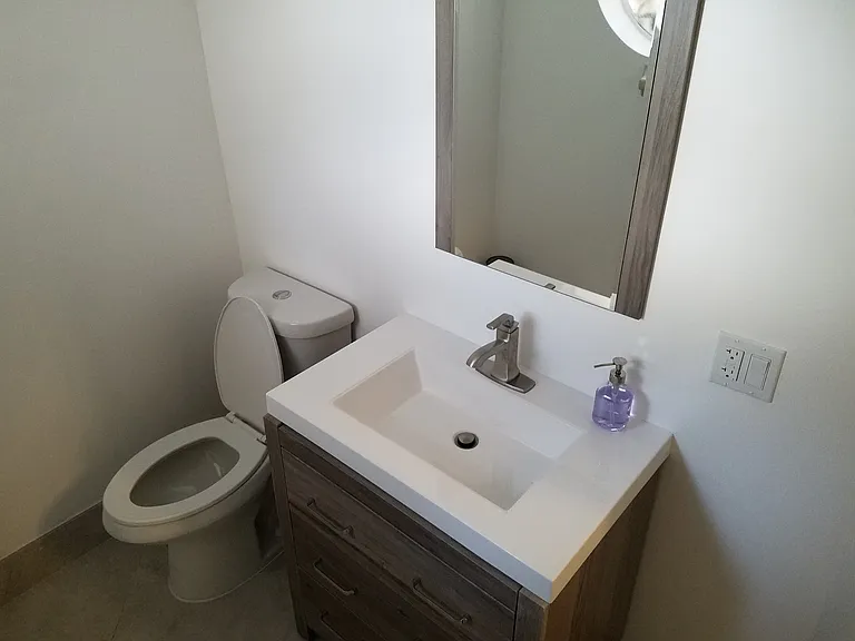 367 NW 36th Ave — Photo 5