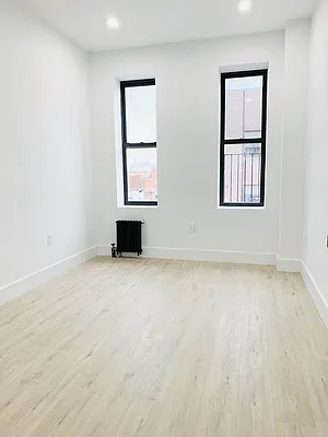 Rented by Ink Realty Services LLC | media 27