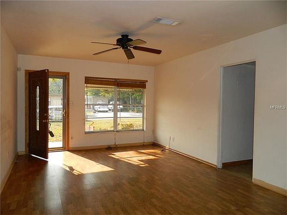 5th image of 35 N Alder Dr