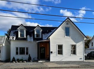 68 Main St, Dexter, ME 04930