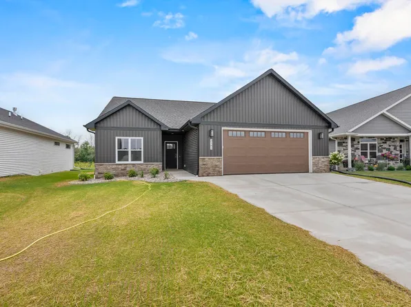 3141 Lazy Oaks, Green Bay, WI 54311