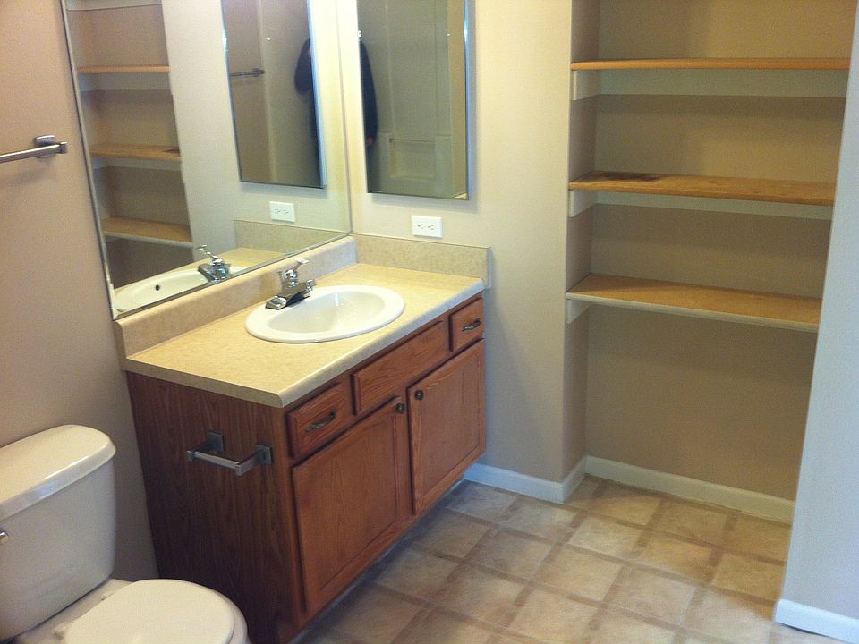 2nd image of 106 E 3rd St