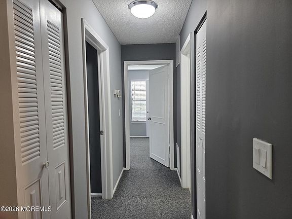4th image of 447 Danbury Ln #447