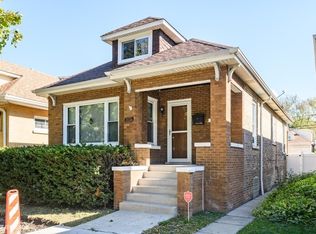3015 N Kostner Ave, Chicago, IL