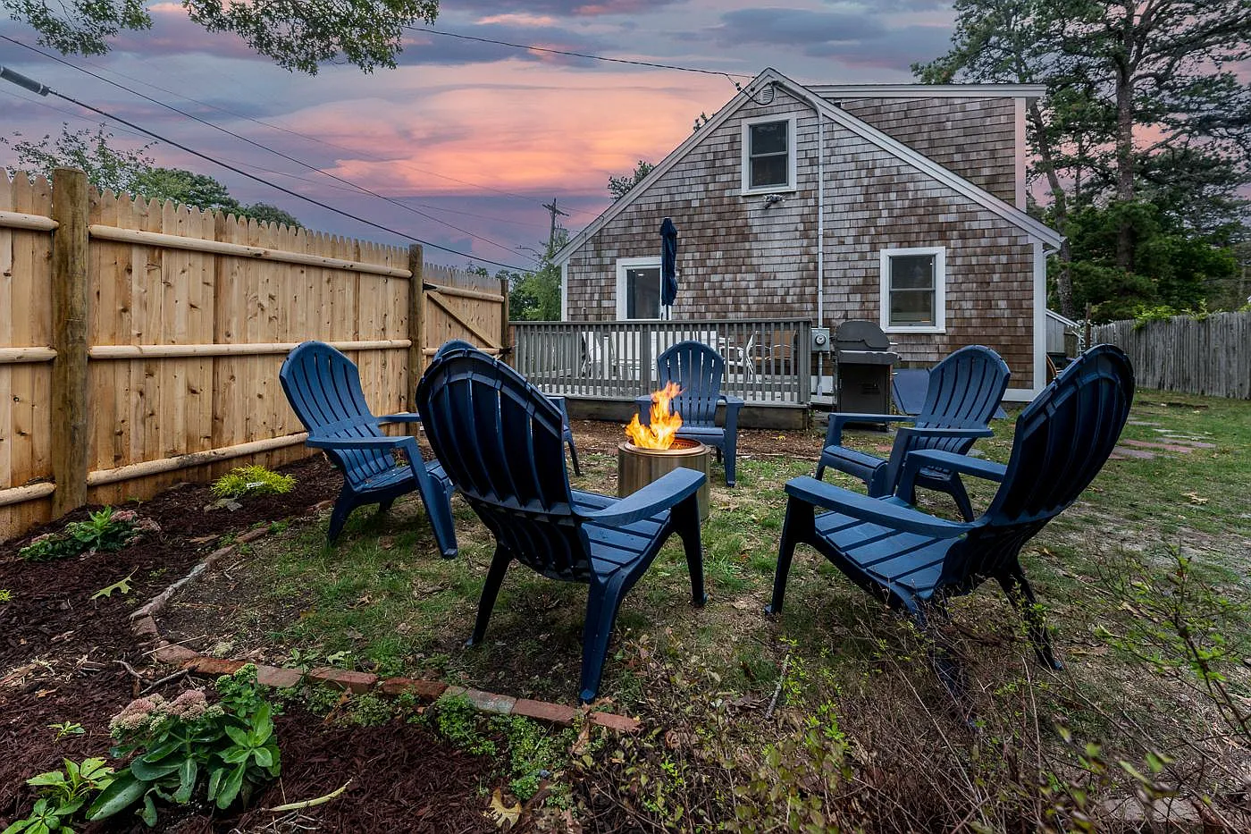 4 bed, 1.5 bath, 1238 sqft, $3,200 — Photo 4