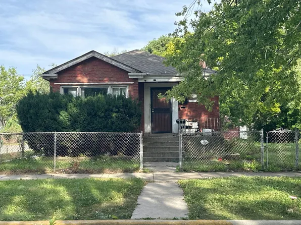 9201 S University Ave, Chicago, IL 60619