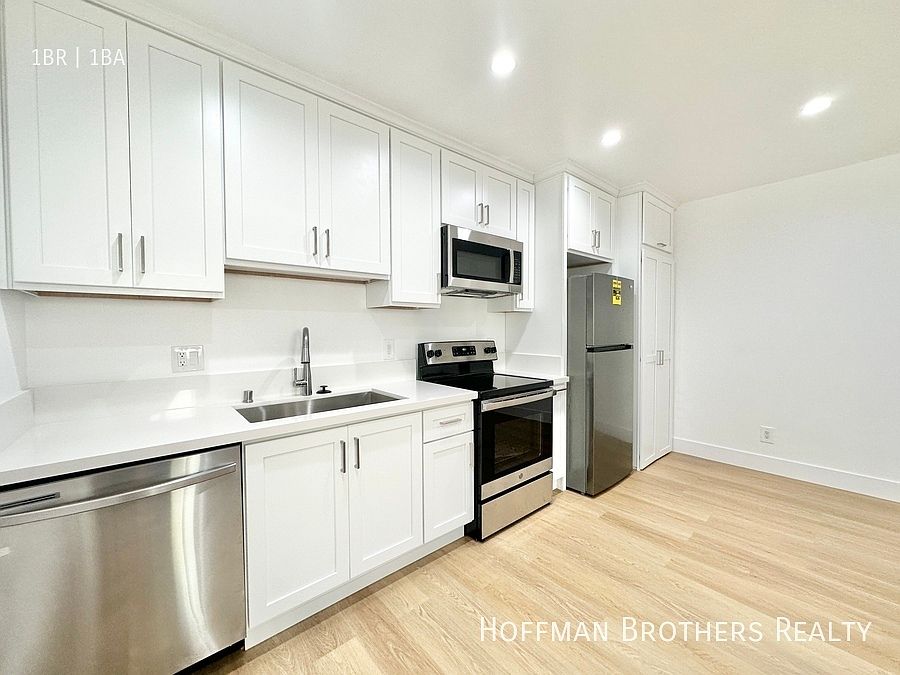 1st image of 3422 S Centinela Ave