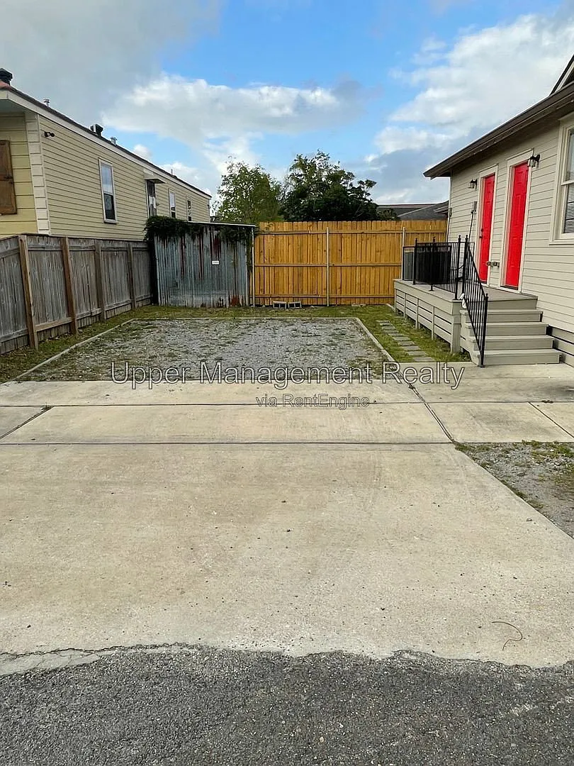 2 bed, 1.0 bath, 800 sqft, $1,400 — Photo 4