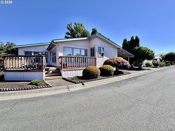 4th image of 1800 Lakewood Ct Spc 171
