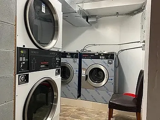 Rented by Owner | media 12