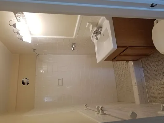 Rented by Max & Associates Realty Corp | media 28