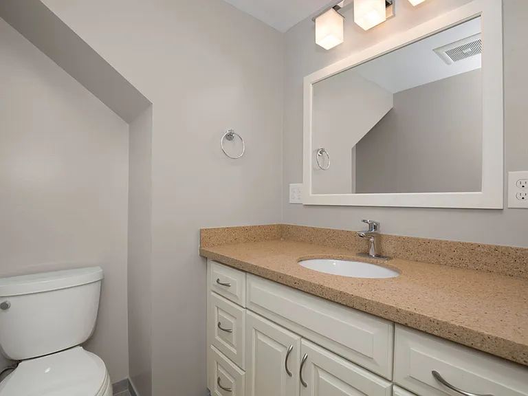 Engine House Apartments — Photo 7