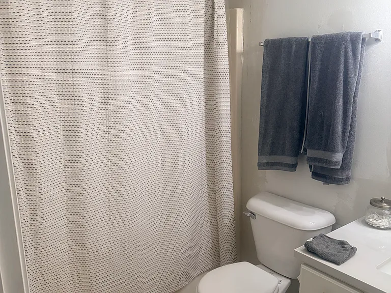 9547 Longwell Dr — Photo 15