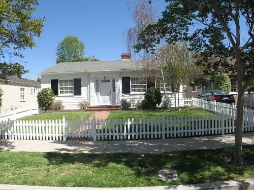 1st image of 4160 Klump Ave