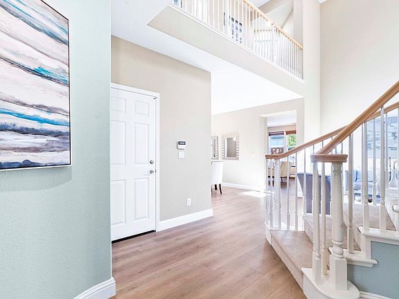 3rd image of 1138 Doyle Cir