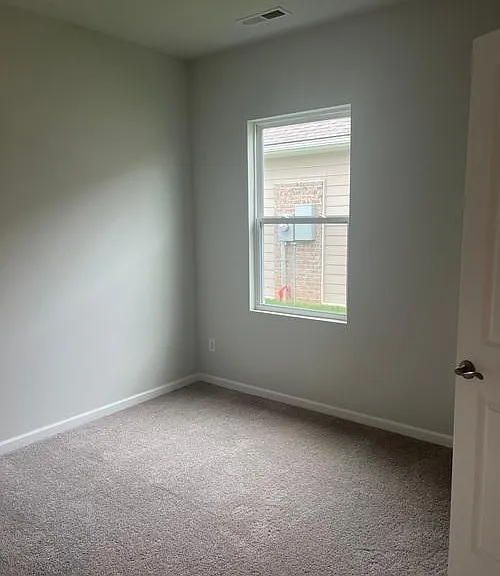 3711 Clementine Ln — Photo 6