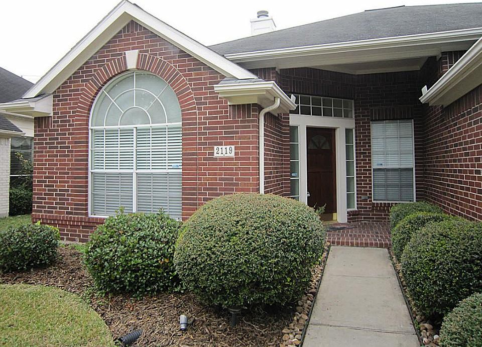 1st image of 2119 Diamond Brook Dr