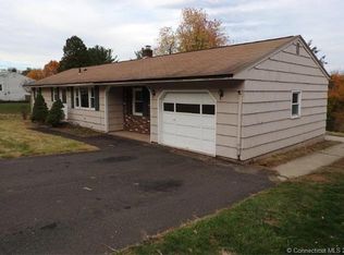 90 Highview Ter, Middletown, CT 06457