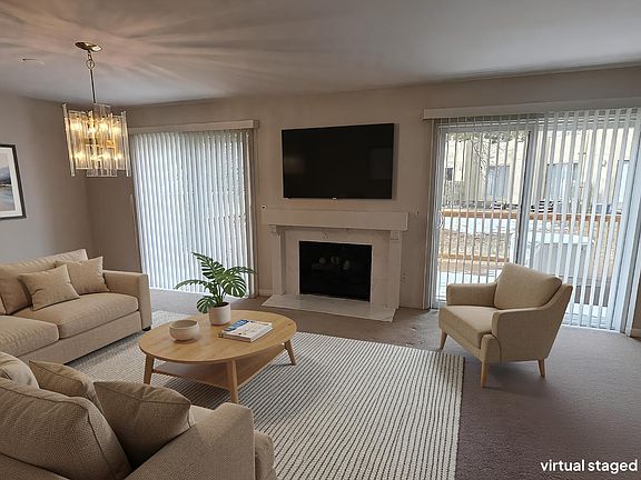 2nd image of 5256 Wright Way E