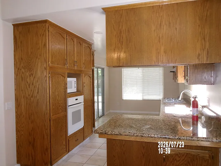 10314 Iroquois Ln — Photo 5