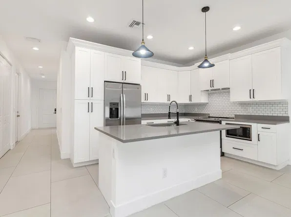 6872 Australian St, Jupiter, FL 33458