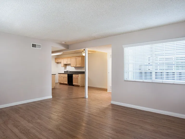 Pacific Palms Apartment Homes — Photo 23