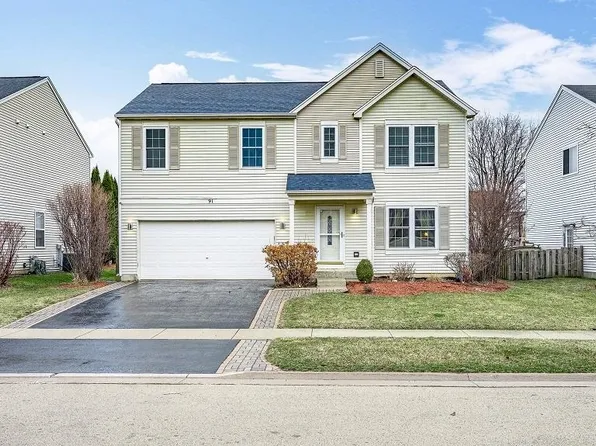 91 E Daisy Ave, Cortland, IL 60112