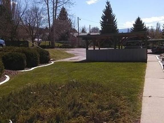 3rd image of 511-517 Westview Dr #511