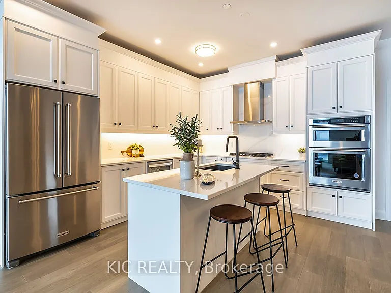 99 Louisa St #307 — Photo 4