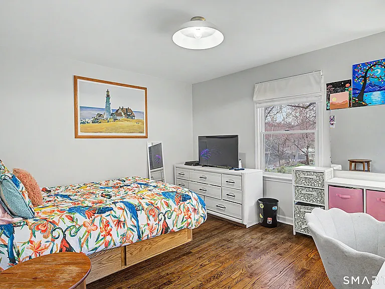 14 Shore Rd — Photo 22