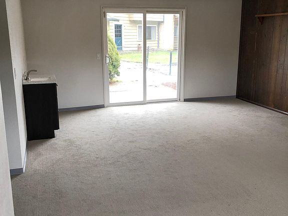 5th image of 20760 Gala Way NE