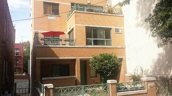 1st image of 2576 36th St #1F