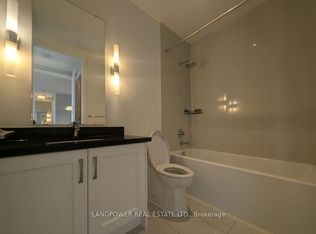 15 Stollery Pond Cres UNIT 911, Markham, ON L6C 0Y4