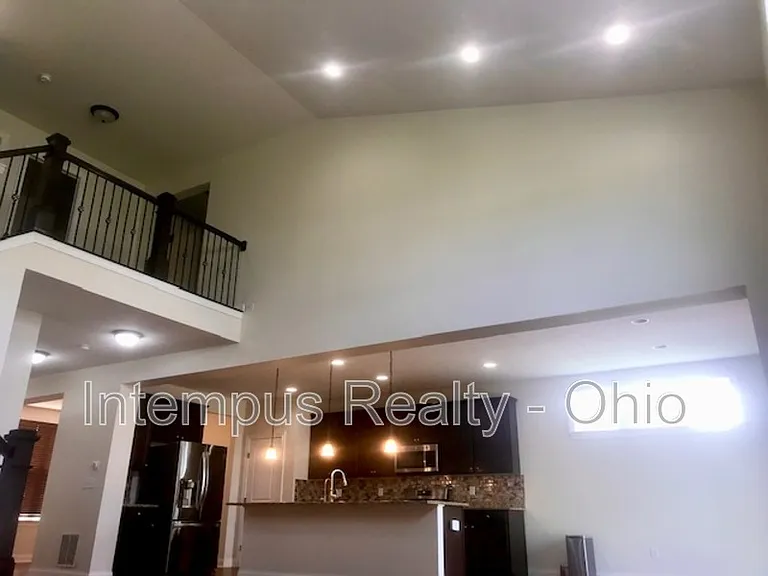 9390 Woodbine Way — Photo 21