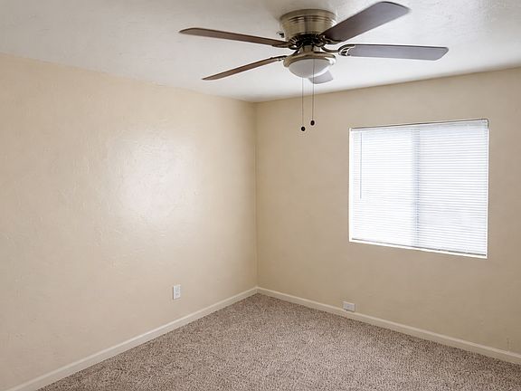 3rd image of 1448 W Kilburn St #A