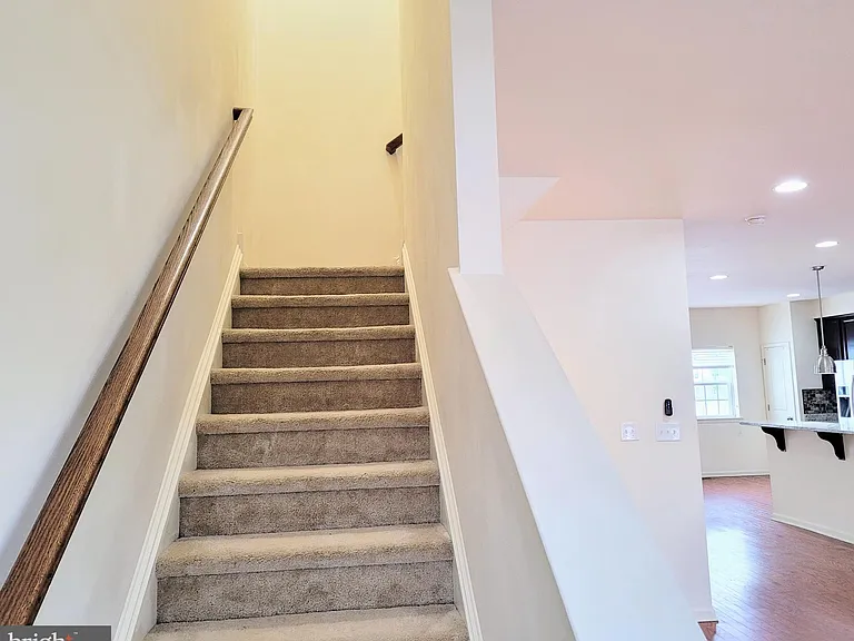 628 Rigel Way — Photo 9
