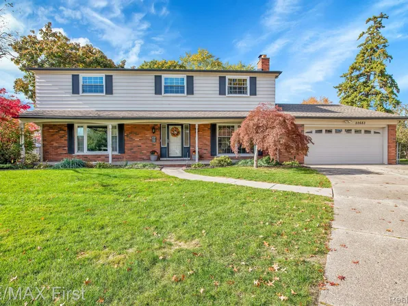 22683 Poplar Ct, Hazel Park, MI 48030