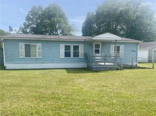 42585 Osbourne Rd, Wellsville, OH 43968