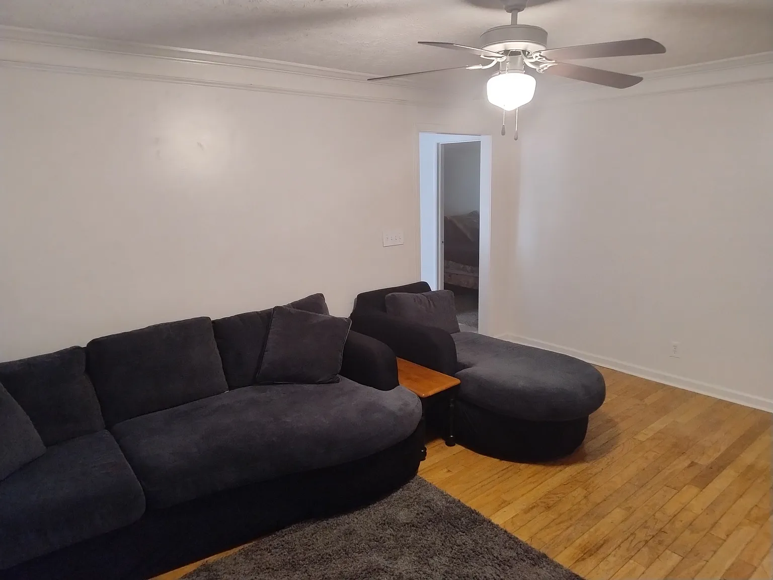 203 Wilkes St — Photo 3
