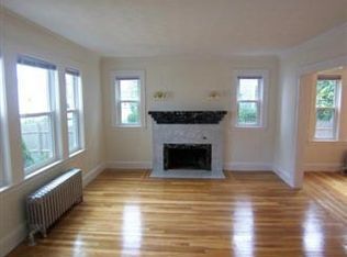 6 Oxford Ave, Belmont, MA 02478